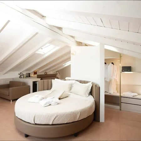 Lady Mary Hotel 3*