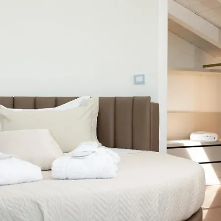 Lady Mary Hotel 3*