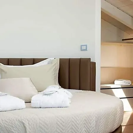 Lady Mary Milano Marittima
