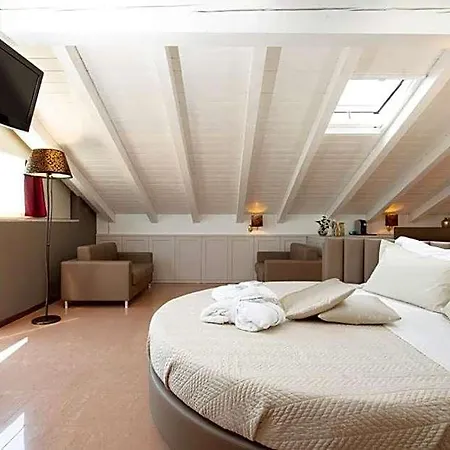 Hotel Lady Mary Milano Marittima
