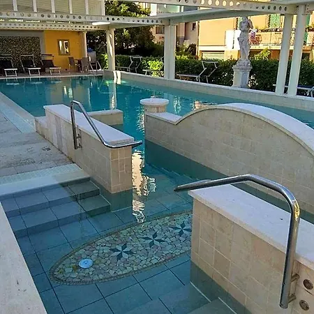 Lady Mary Hotel Milano Marittima