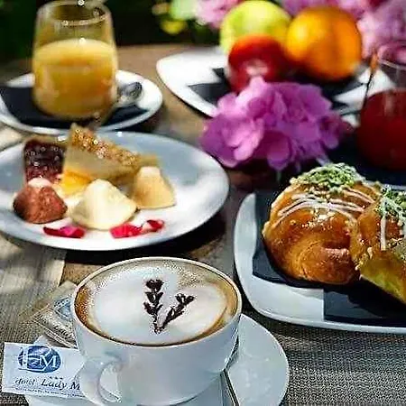 Hotel Lady Mary 3*