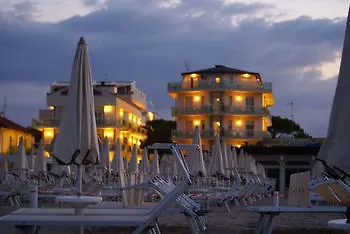 Lady Mary Milano Marittima