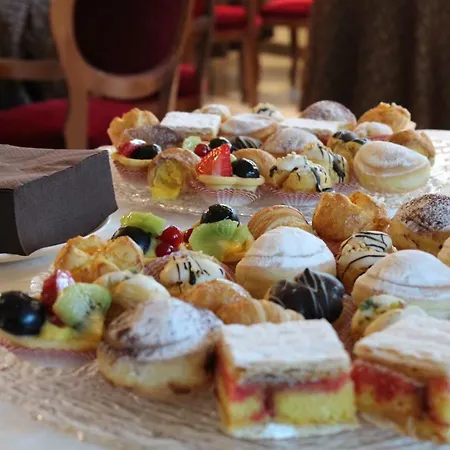 מלון Lady Mary מילאנו מריטימה